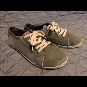 Rocket Dog Shoes Size 9.5